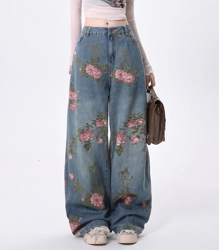 baggy denim jeans with embroidery and screenprinting