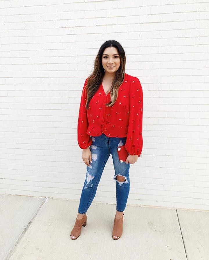 50 Chic Denim Outfit Ideas with Styling Tips