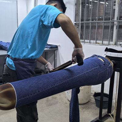 Custom Denim Spray Clothing Craft Service