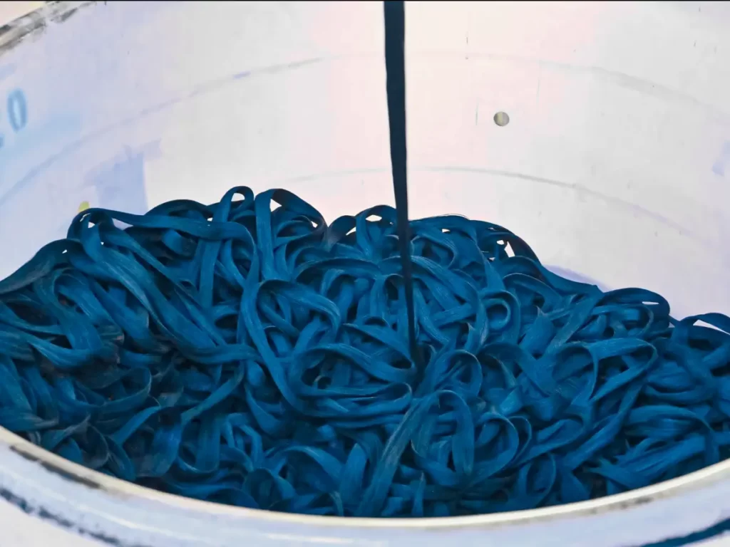 Types Of Yarn For Denim Fabric?