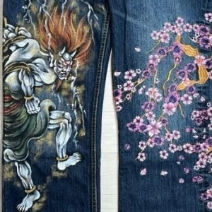 Garment silk screen printing factory