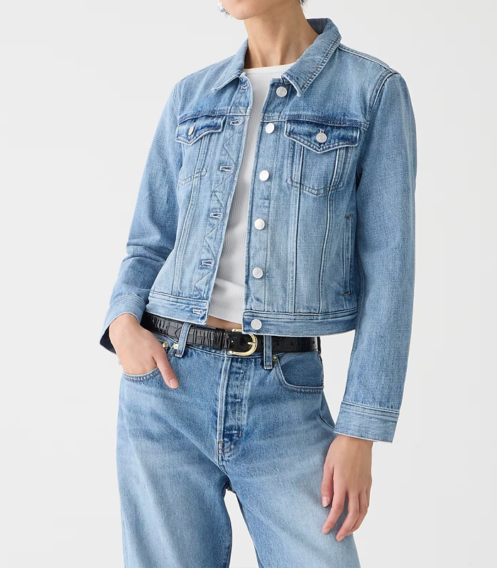 New classic women's denim jacket