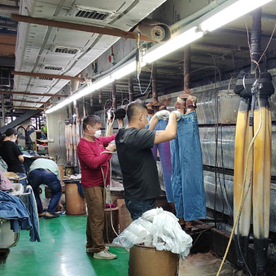 Custom Denim Spray Clothing Craft Service