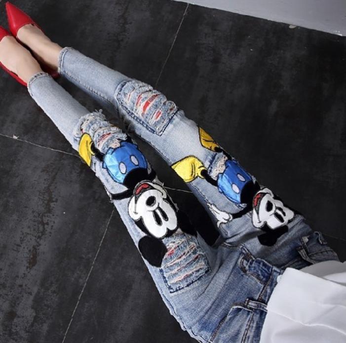 50 Chic Denim Outfit Ideas with Styling Tips