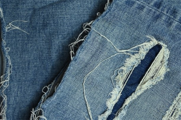 Custom Denim Garment Ripping And Abrasion For Fashion Industry-2