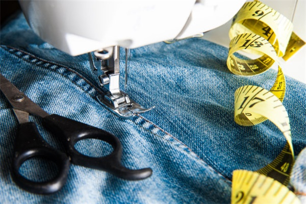 Nurse's Shift Jeans:Pen Loops & Stethoscope Holder Integration