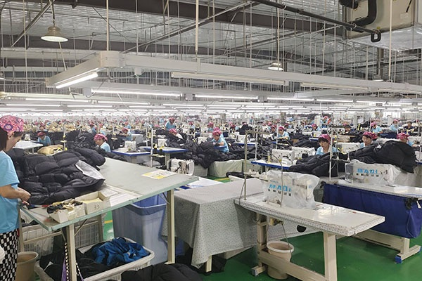 Flexible Denim Supplier for Pop Up Shops and Limited Editions