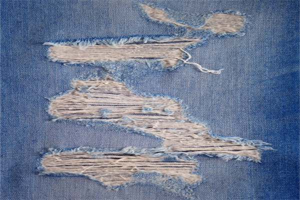 Premium Denim Ripping And Wearing Services For Trendy Looks