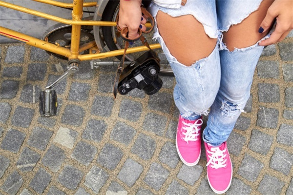 Cooling Jeans: Moisture-Wicking Summer Denim