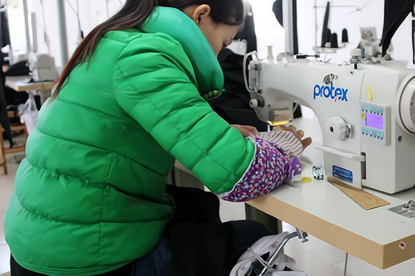 Trendy Denim Clothing Manufacturer for Festival and Party Wear