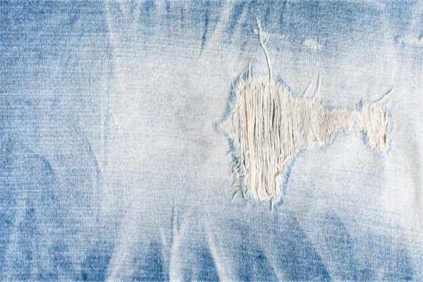 How to Distress Denim Like a Pro for a FashionForward Look