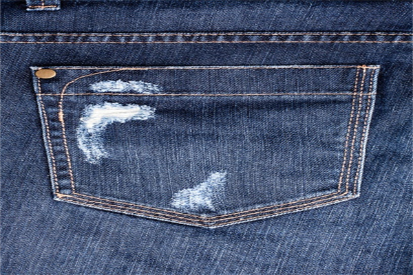 Best Custom Distressed Denim Jackets for a Vintage and Edgy Look