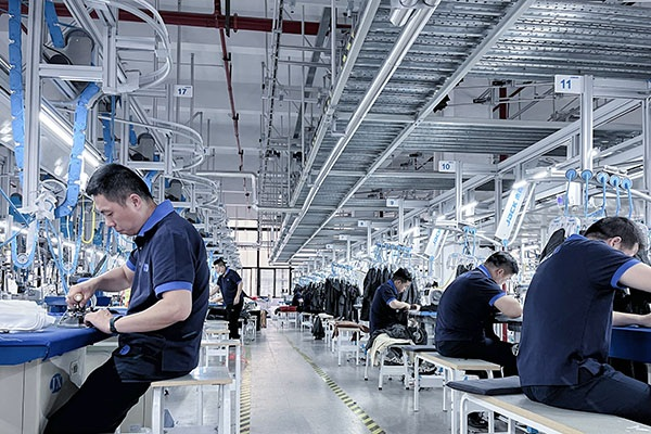 Durable Jeans Factory Using Hemp and Bamboo Blends