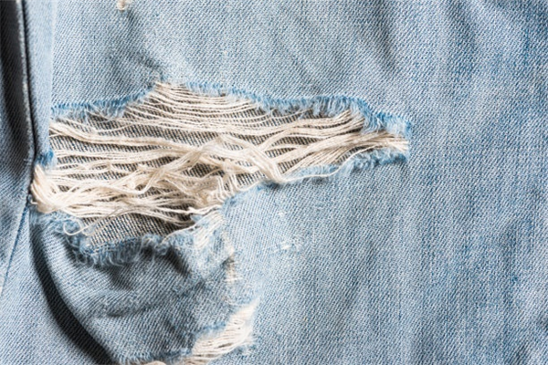 Professional Denim Distressing And Washing Techniques For Jeans