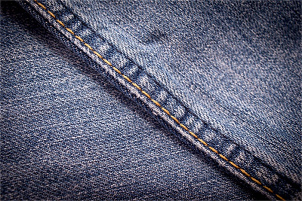Heavy-Duty Custom Work Jeans:Reinforced Knees & Triple-Stitched Seams