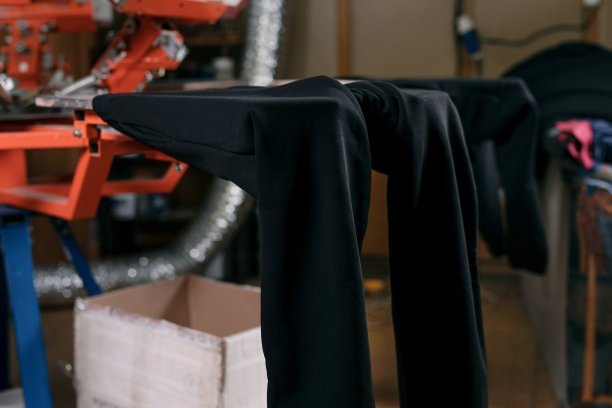 Unique Denim Clothing Printing Solutions for Boutique Brands-3