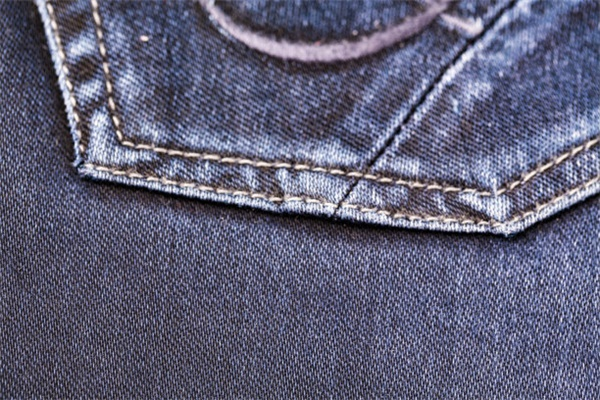 Vintage Band Tour Jeans:Reproduction of Legendary Concert Merch Designs