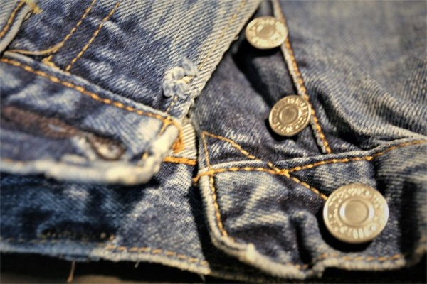Search & Rescue Denim:GPS Coordinate Tagging & Durable Kneepads