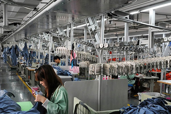 Flexible Denim Supplier for Bespoke and Made to Measure Services