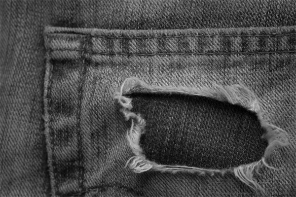 Innovative Denim Destroying And Sanding Methods For Brands-2