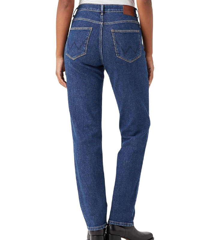 Custom tailored jeans for women