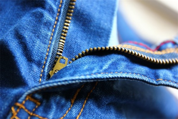 Custom Jogger Jeans:Hybrid Comfort with Stretch Denim & Adjustable Fit