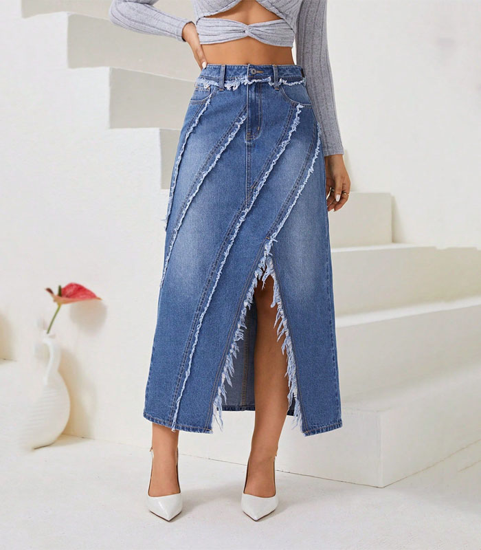 Frayed-hem long denim skirt