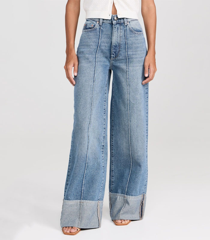 Women’s Light Wash Wide-Leg Jeans with Paneled Hem