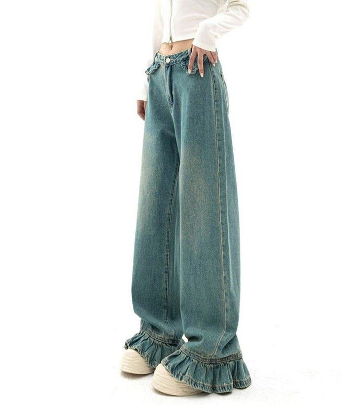 Women's Flared Hem Distressed Washed Straight-Leg Jeans