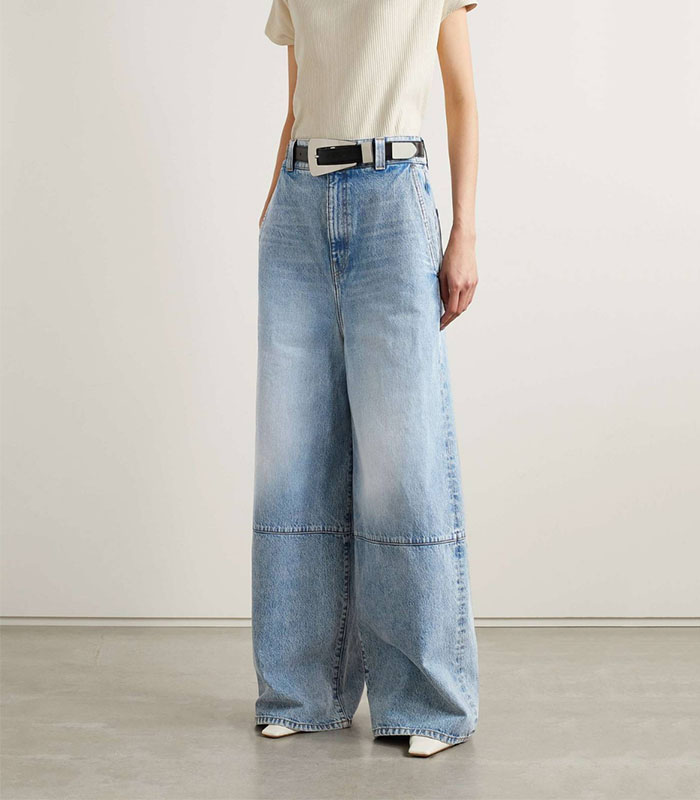 90s-inspired wide-leg jeans for women