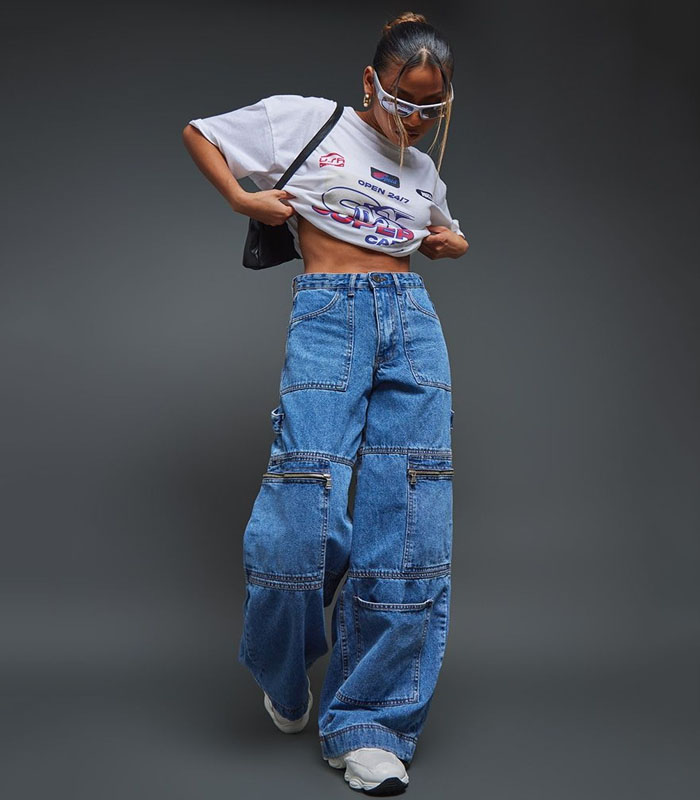 Dark blue rinse wash work pants with multi-pocket design, straight-leg fit.