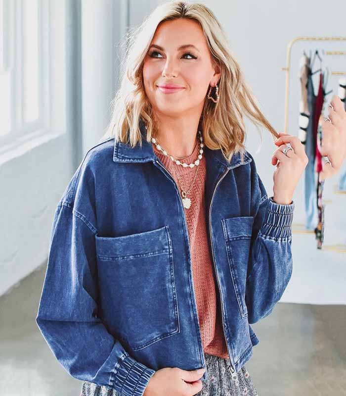 Blue Large Side Pockets Zip-up Denim Jacket Wholesale