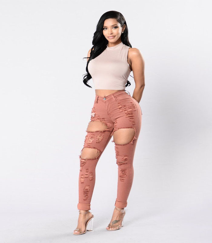 Street-style sexy ripped jeans in pink