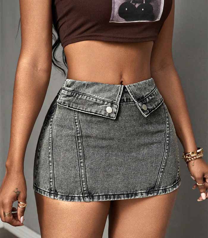 Sultry stonewash black denim short skirt