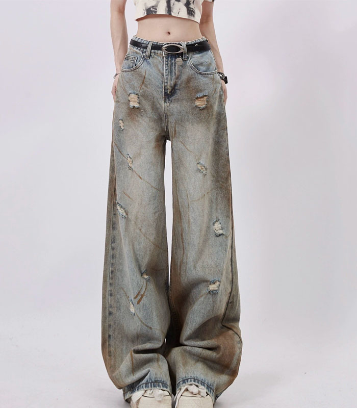 Vintage-inspired women's straight jeans with mid-rise waist and stylish distressed details for a casual retro look