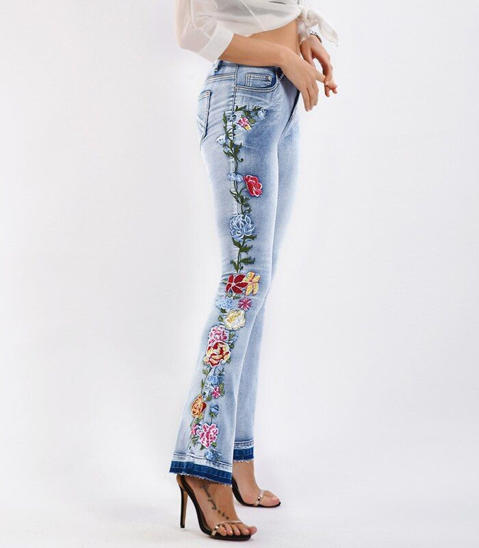 Women Vintage Floral Embroidered Skinny Flare Jeans - Blue