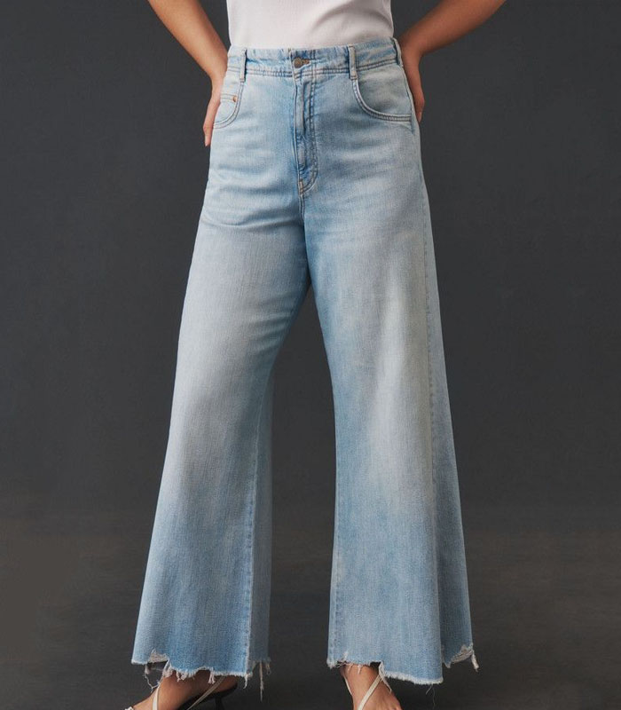 Women's High-Waist Light Wash Flared Denim Pants with Frayed Hem