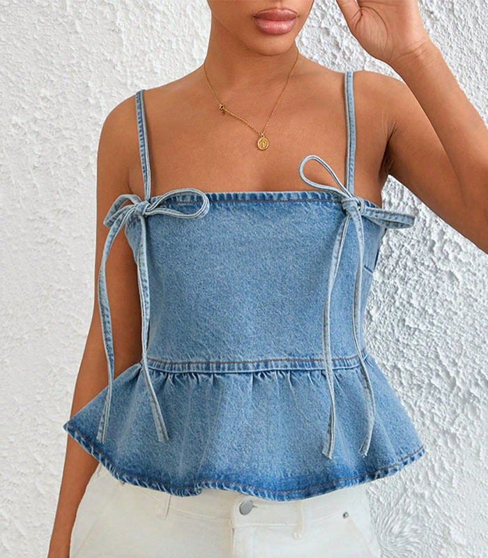 WOMEN'S RIBBON STRAPPY SHIRRED DENIM TOP